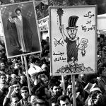 تظاهرات ضد آمریکایی مردم تهران در برابر لانه جاسوسی آمریکا در تهران 