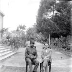 رضاخان در کنار سفیر شوروی در تهران 