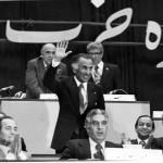 نقش جمشید آموزگار در تسریع سقوط حزب رستاخیز