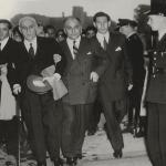 دکتر مصدق در دادگاه لاهه