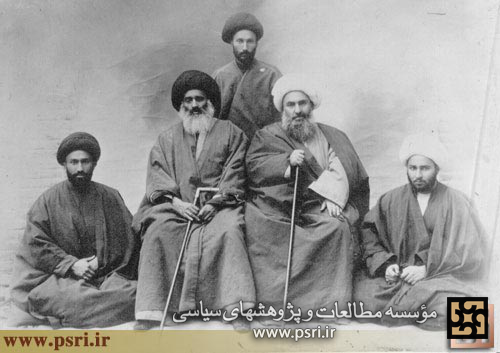 شیخ فضل الله نوری و سید عبدالله بهبهانی در کنار فرزندان