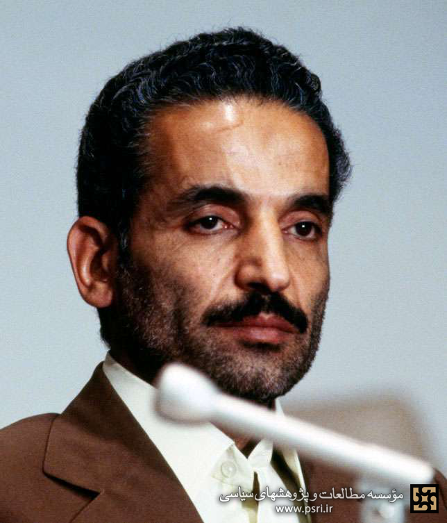 ملت ما خودش باید سرنوشت نهایی جنگ را تعیین کند