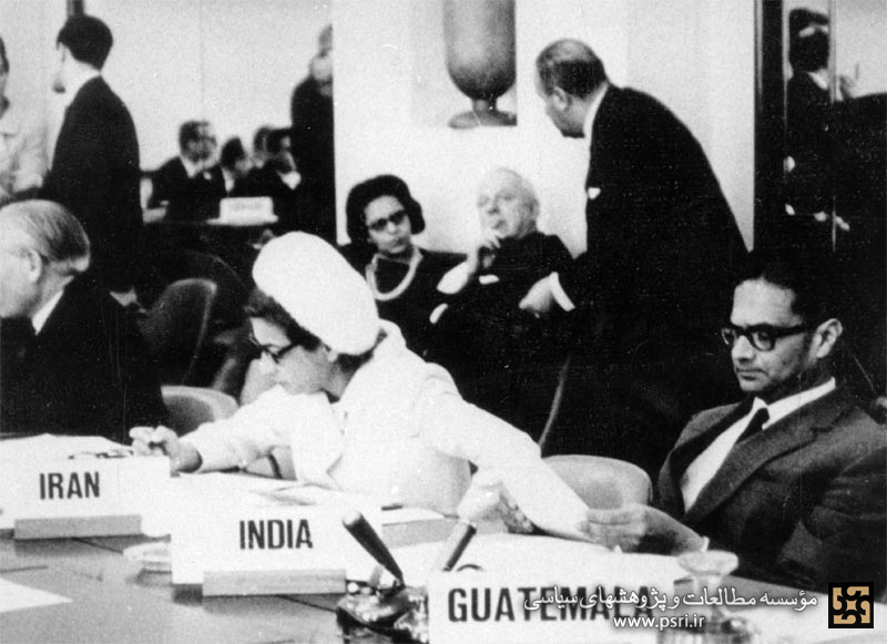 سانسور برای کمک به قاچاق اشرف پهلوی  