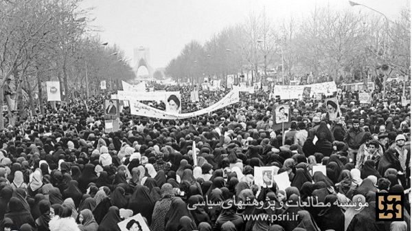 جلوه ای از رهبری امام خمینی در جریان پیروزی انقلاب اسلامی