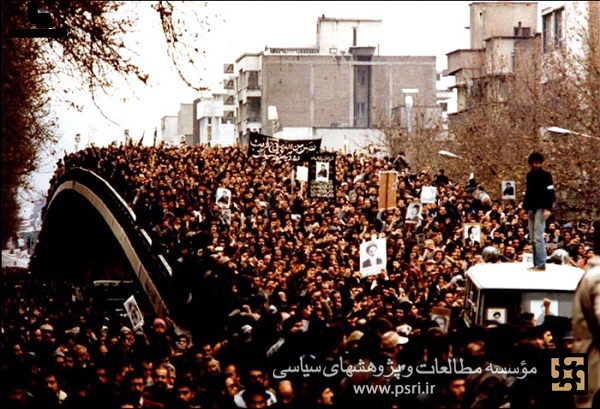 انقلاب اسلامی در تحلیل اندیشمندان غربی 