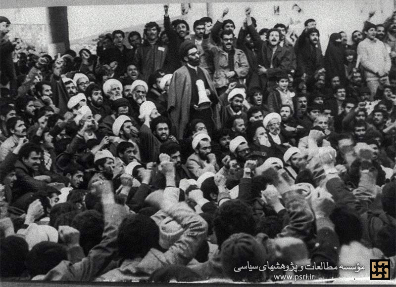 ماجرای حضور امام ‌خامنه‌ای در جمع مؤسسین نظام اسلامی