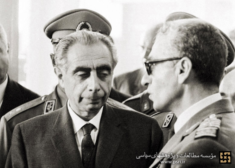 پول نفت را حاتم‌بخشی کردند