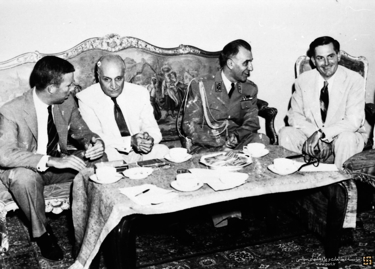 پاداش کودتا