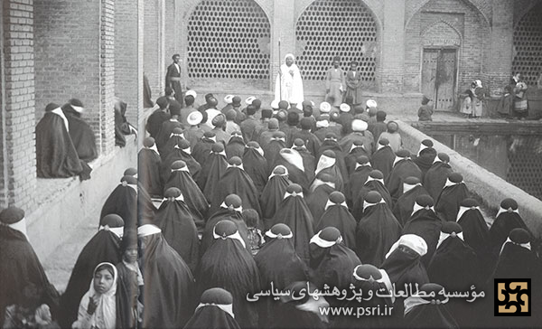 خطبه نماز جمعه توسط  رئیس العلماء در حسینیه قوام شیراز  در 1290 شمسی