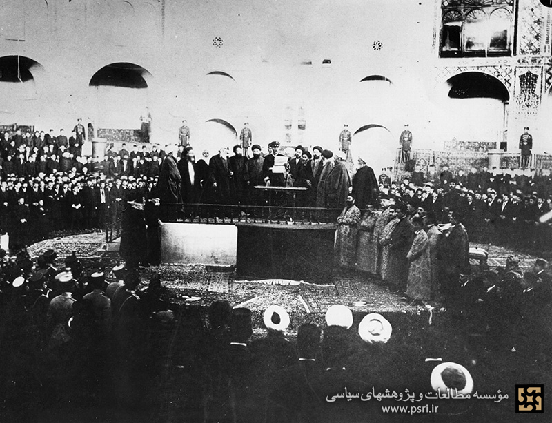 روایت مداخله شوروی و انگلیس در تولد پهلوی