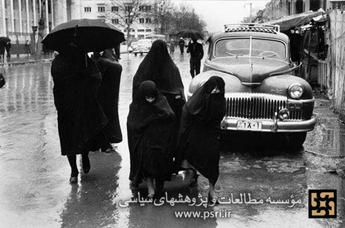 تهران در یک روز بارانی - 1331