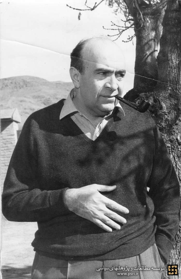 نقش مهم هویدا در فروش نفت ایران به اسرائیل  