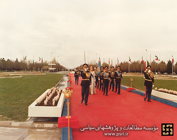 برگزاری جشن یکصدمین سالروز تولد رضاخان درپی سرکوب مردم قم و تبریز