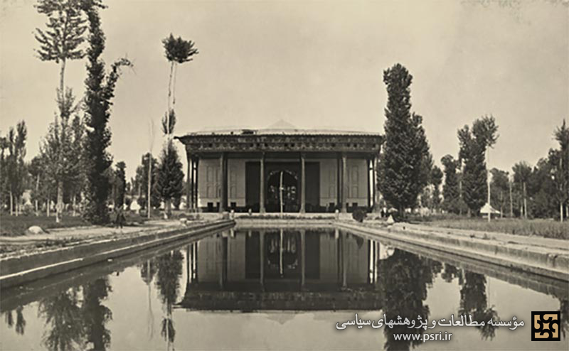 غارت چهل‌ستون توسط آمریکا