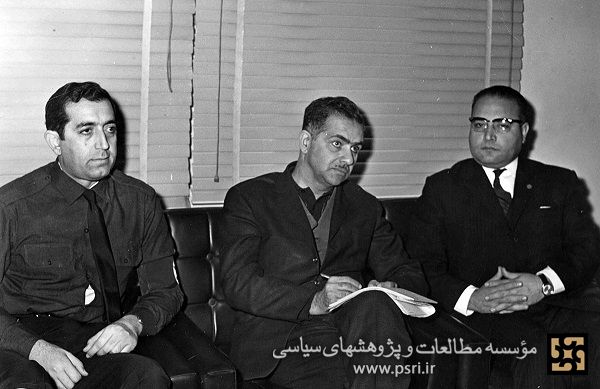 سرویس‌های اطلاعاتی به چه کسی مأموریت انتقال امام به آمریکا را دادند؟