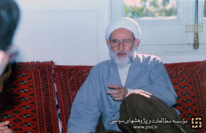 فقیهی در خط مقدم مبارزه