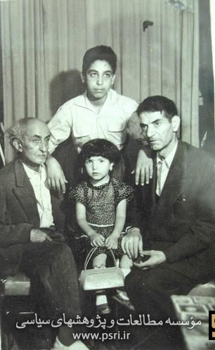  محمد حسین شهریار در کنار نیما یوشیج 