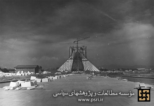 عملیات ساخت برج میدان آزادی